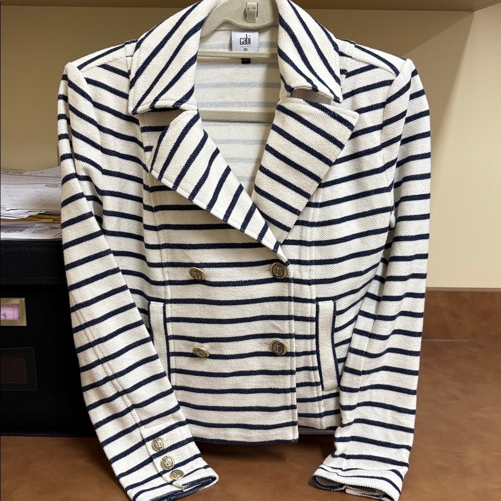 CAbi Women's Even Keel Navy and Cream Striped Blazer Jacket Size XS - Picture 2 of 7